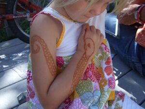 Henna-armsnake.jpg